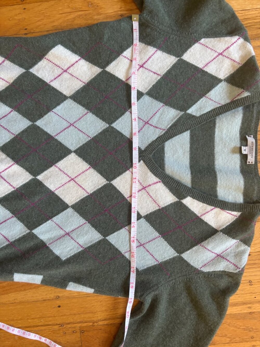 Authentic Burberry Merino wool sweater - Picture 8 of 9